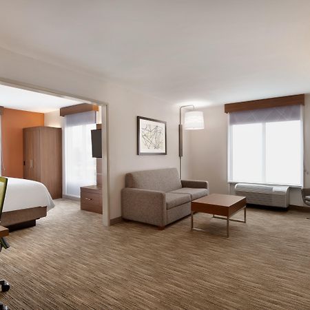 Holiday Inn Express Hotel & Suites Auburn - University Area By Ihg Exterior photo